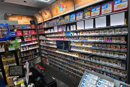 kiosk mit Post und Lotto seit 1968 kein Konkurrenz zimmer