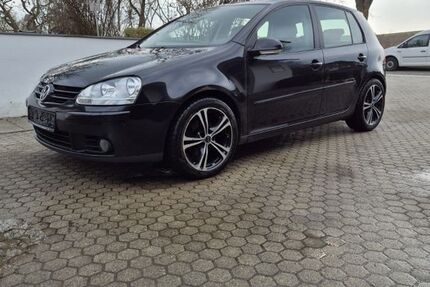 VW Golf 261.000 km 3.200 &euro; Weihmichl 84107