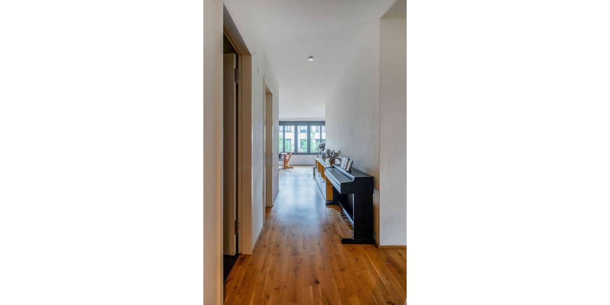 Etagenwohnung Berlin Friedrichshain - 3 Zimmer, 96 m&sup2;, 2.650&euro; | Angebot:26857089