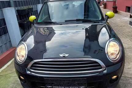 Mini One 185.740 km 4.700 &euro; Durmersheim 76448