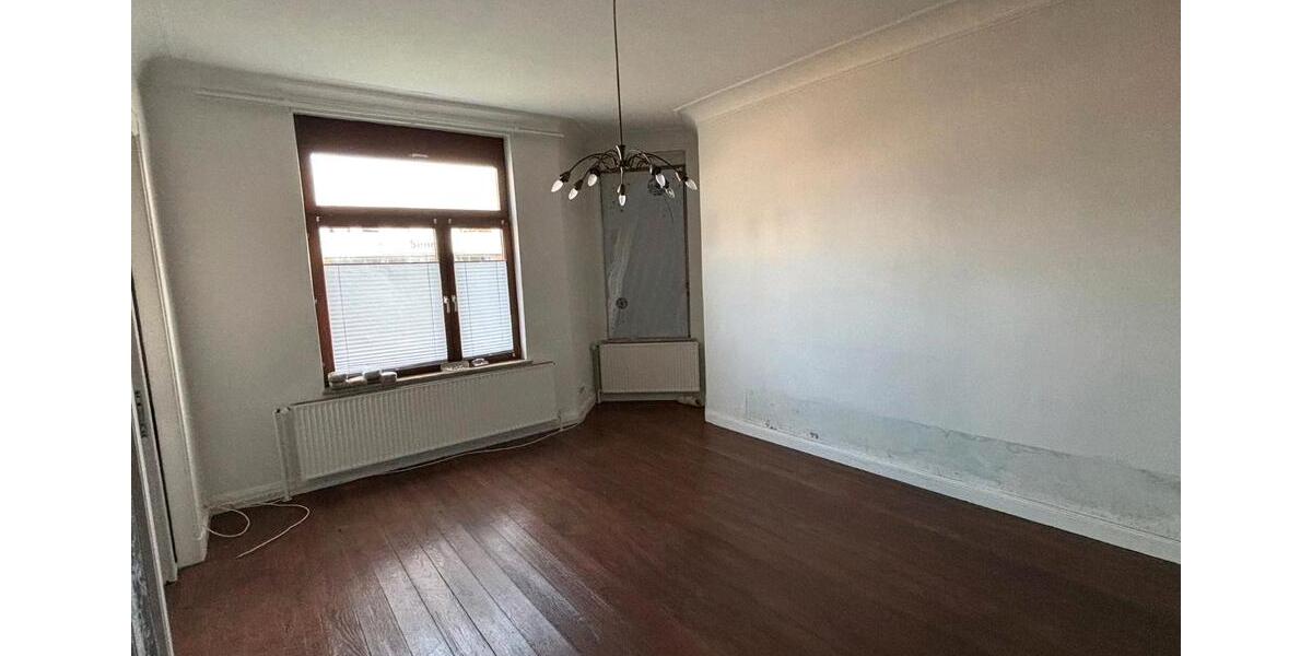 Mehrfamilienhaus, Wohnhaus Bad Oldesloe - 8 Zimmer, 170 m&sup2;, 289.900&euro; | Angebot:27077537