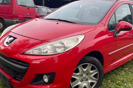 Peugeot 207 182.223 km 2.350 € Einbeck 37574