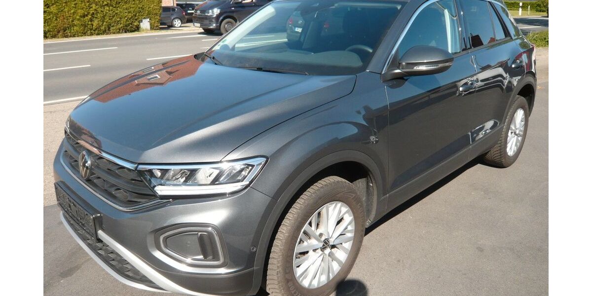 VW T-Roc 32.578 km 26.499 &euro; Beelen 48361
