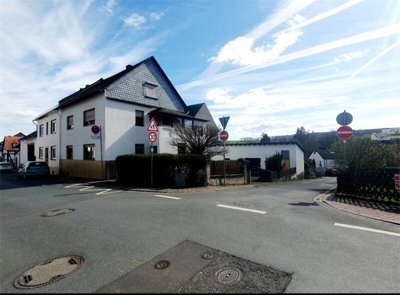 Einfamilienhaus Hünstetten Beuerbach - 7 Zimmer, 192 m&sup2;, 349.600&euro; | Angebot:25729392