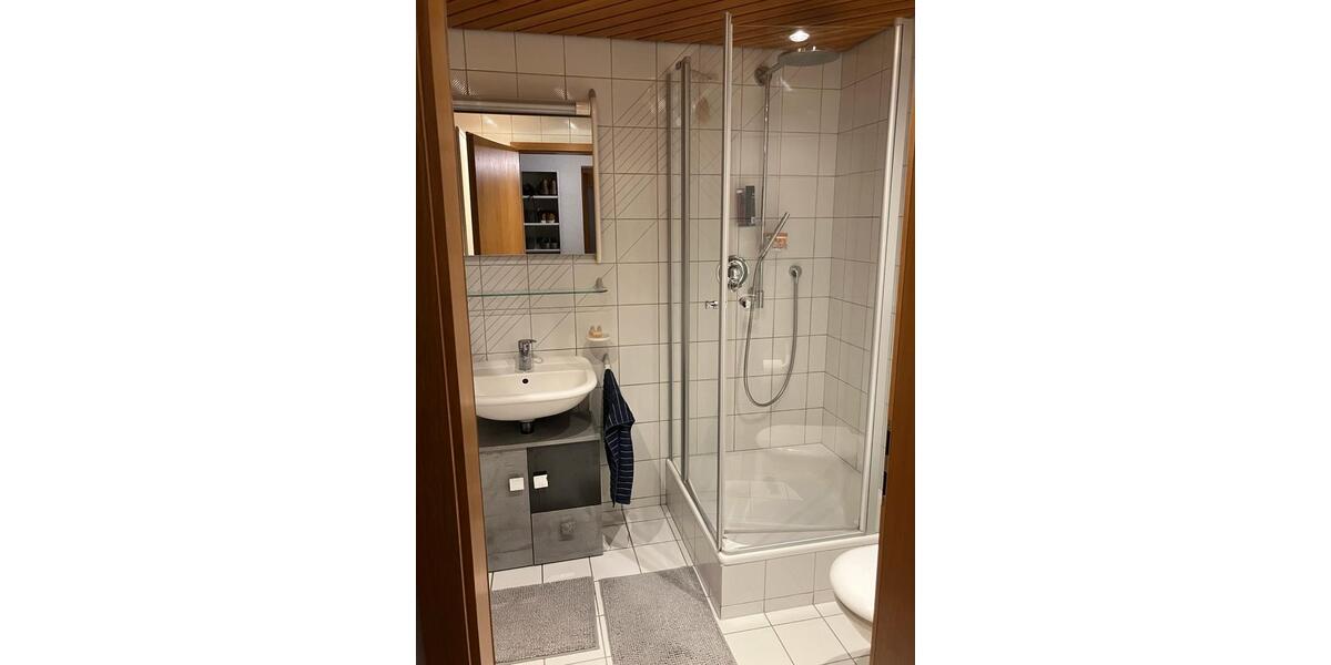 Doppelhaushälfte Schwieberdingen - 8 Zimmer, 172 m&sup2;, 730.000&euro; | Angebot:26688876