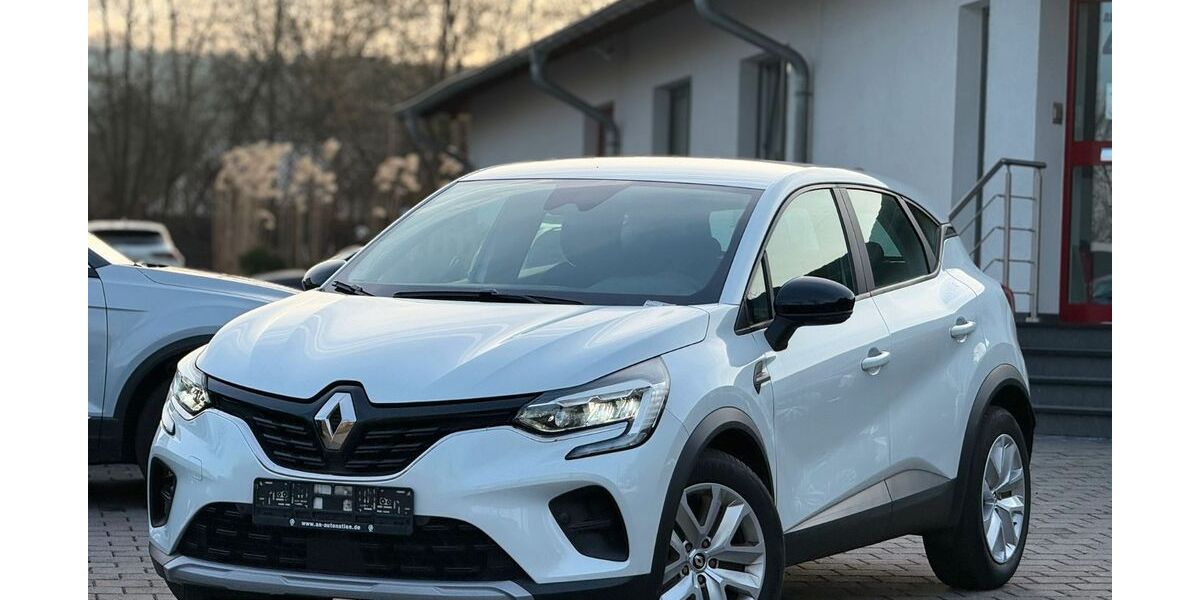 Renault Captur 51.000 km 14.950 &euro; Langerwehe 52379