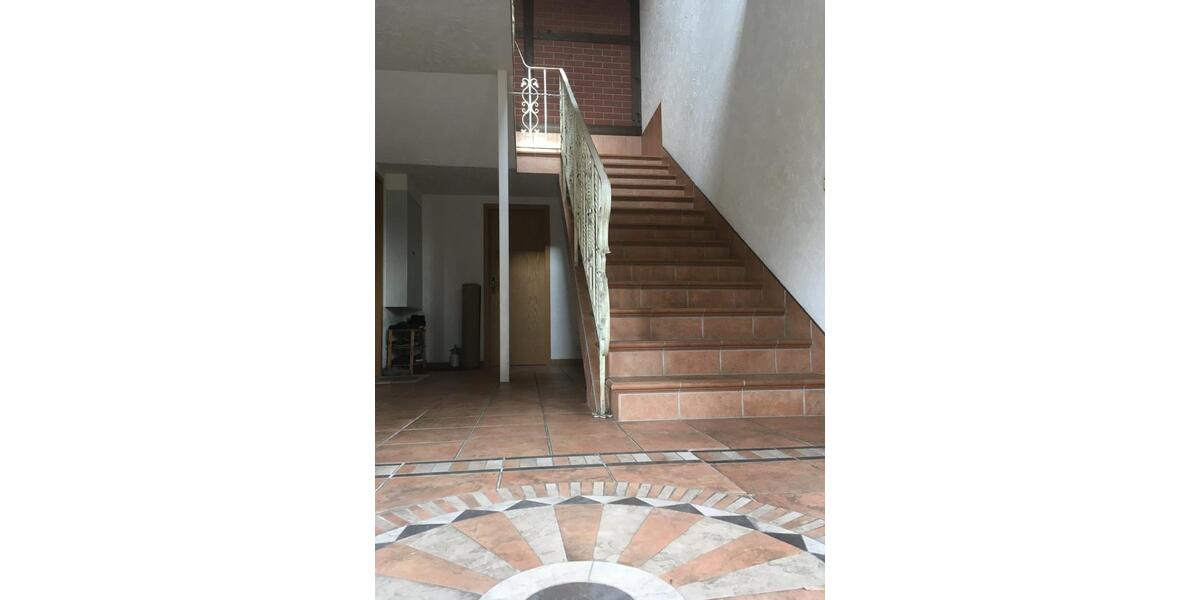 Dachgeschoßwohnung Beeskow - 2 Zimmer, 60 m&sup2;, 410&euro; | Angebot:24832408