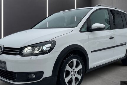 VW Touran 156.589 km 9.990 &euro; Sinsheim 74889