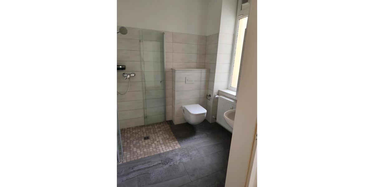 Erdgeschoßwohnung Köthen (Anhalt) - 5 Zimmer, 150 m&sup2;, 1.100&euro; | Angebot:26323290