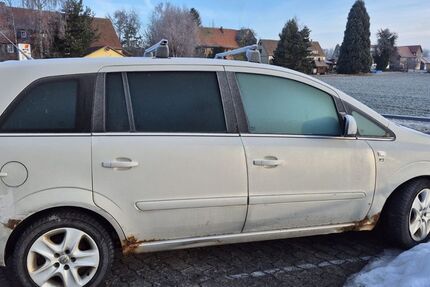 Opel Zafira 328.000 km 799 &euro; Rohrdorf 72229