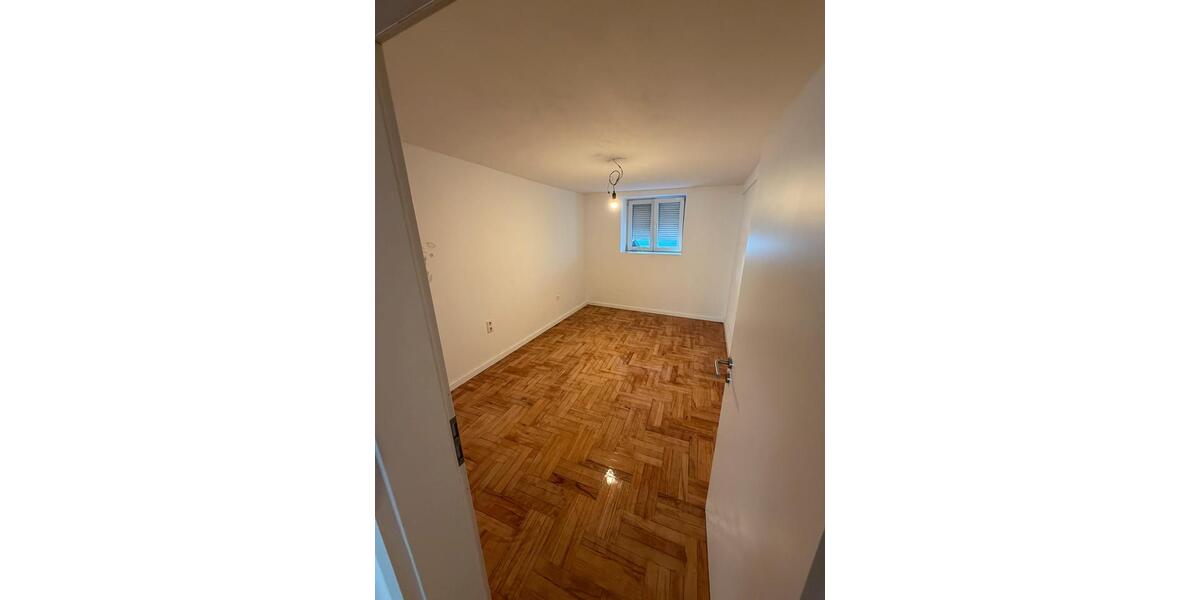 Erdgeschoßwohnung Herbolzheim - 3 Zimmer, 85 m&sup2;, 1.200&euro; | Angebot:26409985