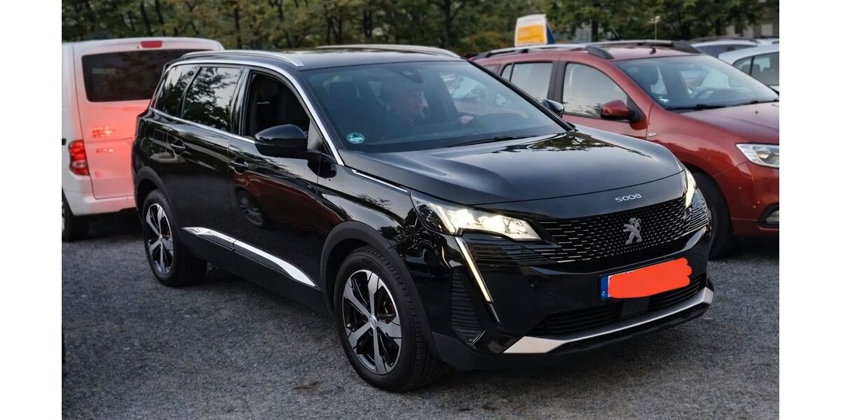Peugeot 5008 28.510 km 28.000 &euro; Leipzig 04209