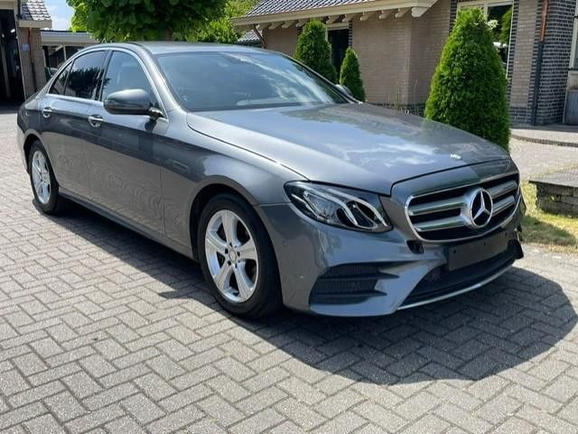 E 200