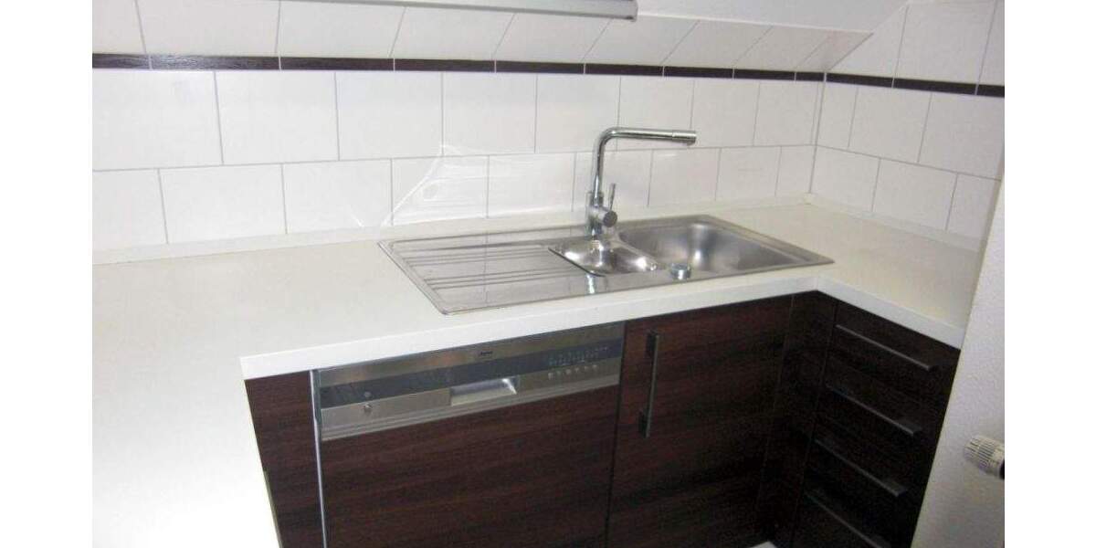 Schöne 2,5 Zi. Nichtraucher-DG-Wohnung mit EBK für 1-2 Erwachsene ohne Haustiere, ruhige Randlage 2 zimmer