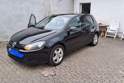 VW Golf 275.000 km 4.400 &euro; Königswinter 53639