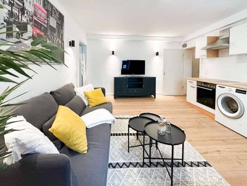 Wohnung zum Mieten in Augsburg 900 € 42 m²