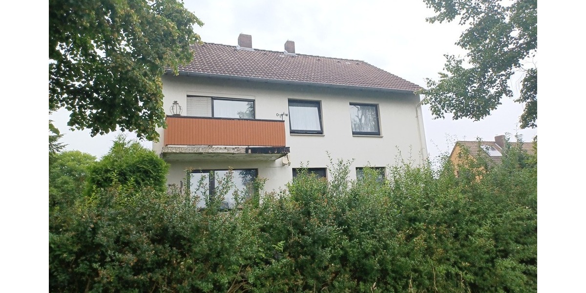 Sanierungsbedürftiges Zweifamilienhaus in ländlicher Lage - Zweifamilienhaus Apelern | Angebot:27469852