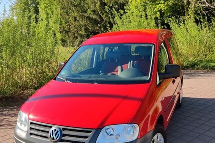 VW Caddy 180.000 km 8.300 &euro; Preetz 24211