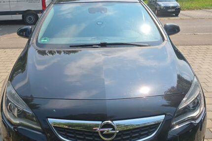 Opel Astra 141.000 km 5.600 € Reutlingen 72760