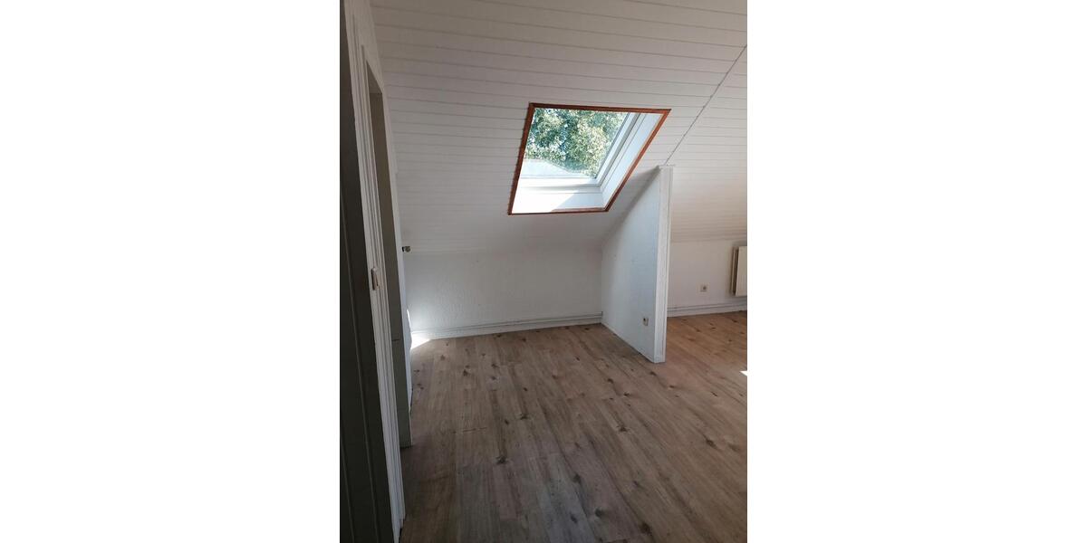 Dachgeschoßwohnung Dortmund Innenstadt Nord - 2.5 Zimmer, 85 m&sup2;, 540&euro; | Angebot:26294675