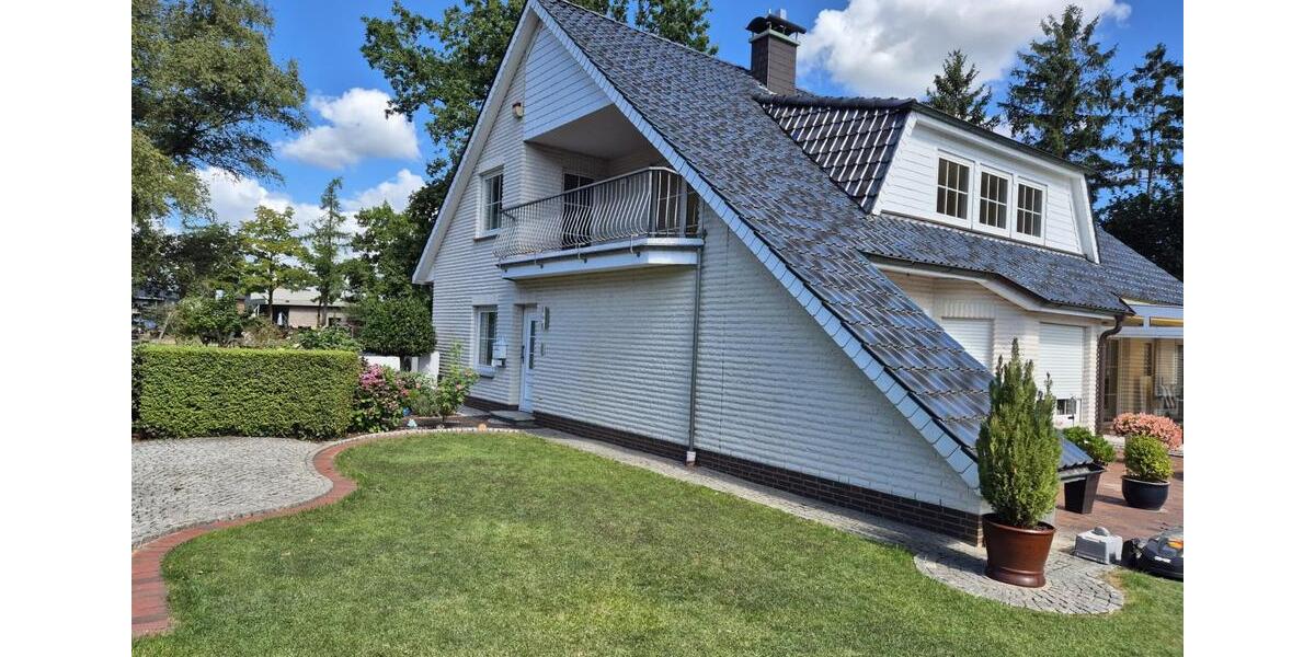 Dachgeschoßwohnung Achim - 3 Zimmer, 128 m&sup2;, 342.000&euro; | Angebot:25480273