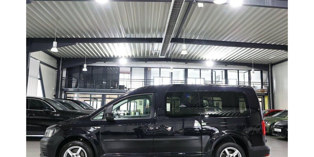 VW Caddy Maxi KOMBI 2.0 TDI DSG 1.HAND / NAVI+, ACC 143.000 km 20.555 &euro; Hamm 59077