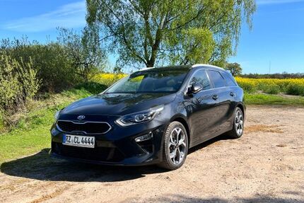 Kia ceed / Ceed 113.214 km 15.000 &euro; Geesthacht 21502