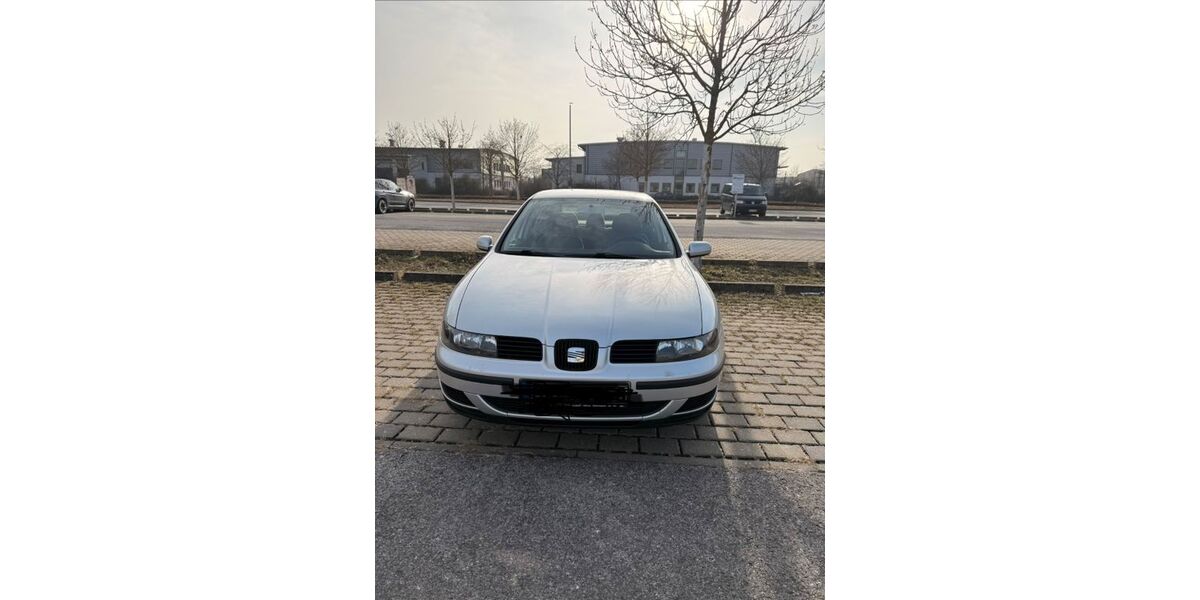 Seat Leon 136.000 km 550 &euro; Niederwerrn 97464