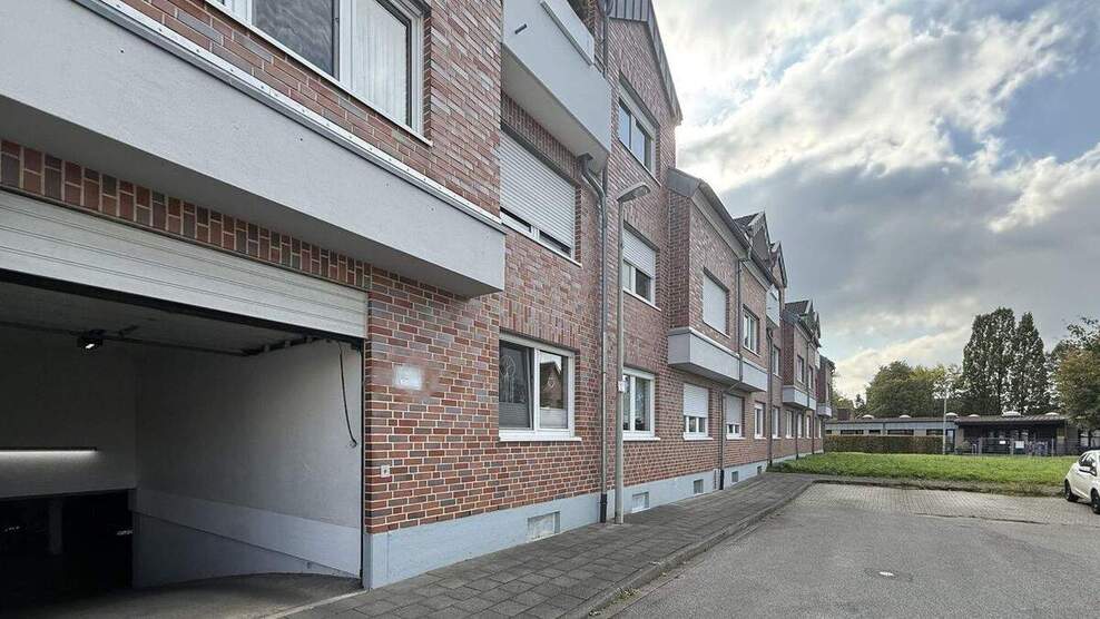 *** Attraktive Erdgeschosswohnung mit Wintergarten*** 2 zimmer