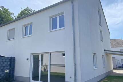 Haus Enkenbach-Alsenborn Alsenborn - 5 Zimmer, 164 m&sup2;, 1.650&euro; | Angebot:27076969