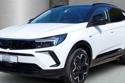 Opel Grandland (X) 31.000 km 21.889 &euro; Hamburg 22159