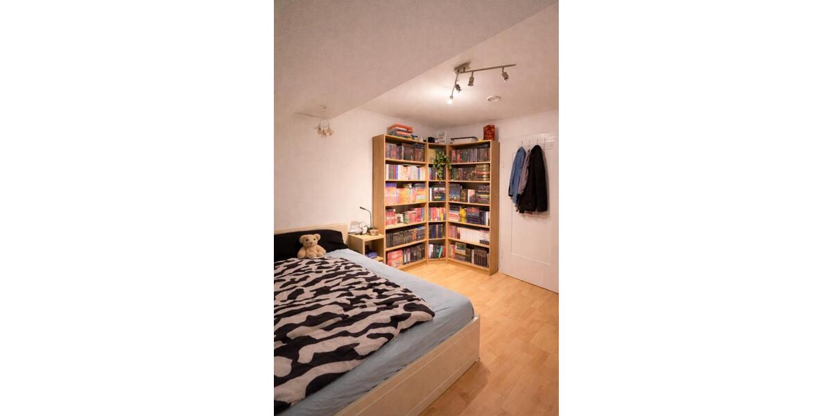 Dachgeschoßwohnung Ottweiler - 3 Zimmer, 75 m&sup2;, 900&euro; | Angebot:26236823