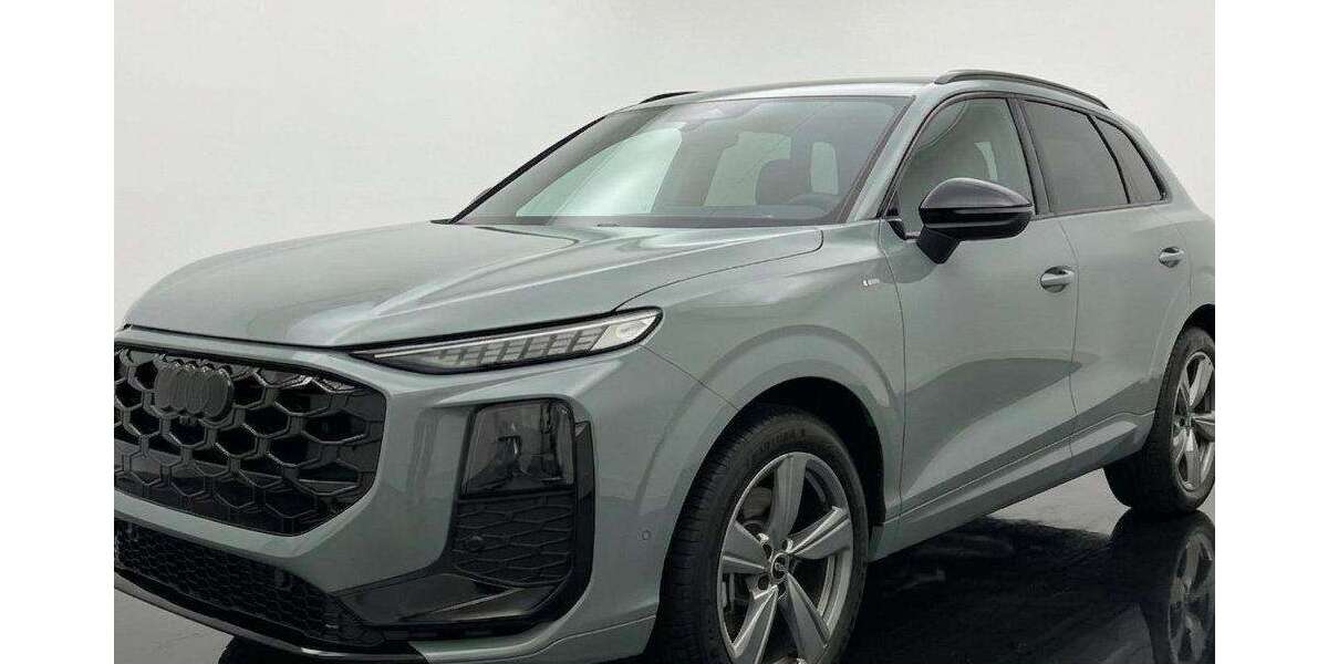 Audi Q3 2.300 km 51.900 &euro; Vohenstrauss 92648