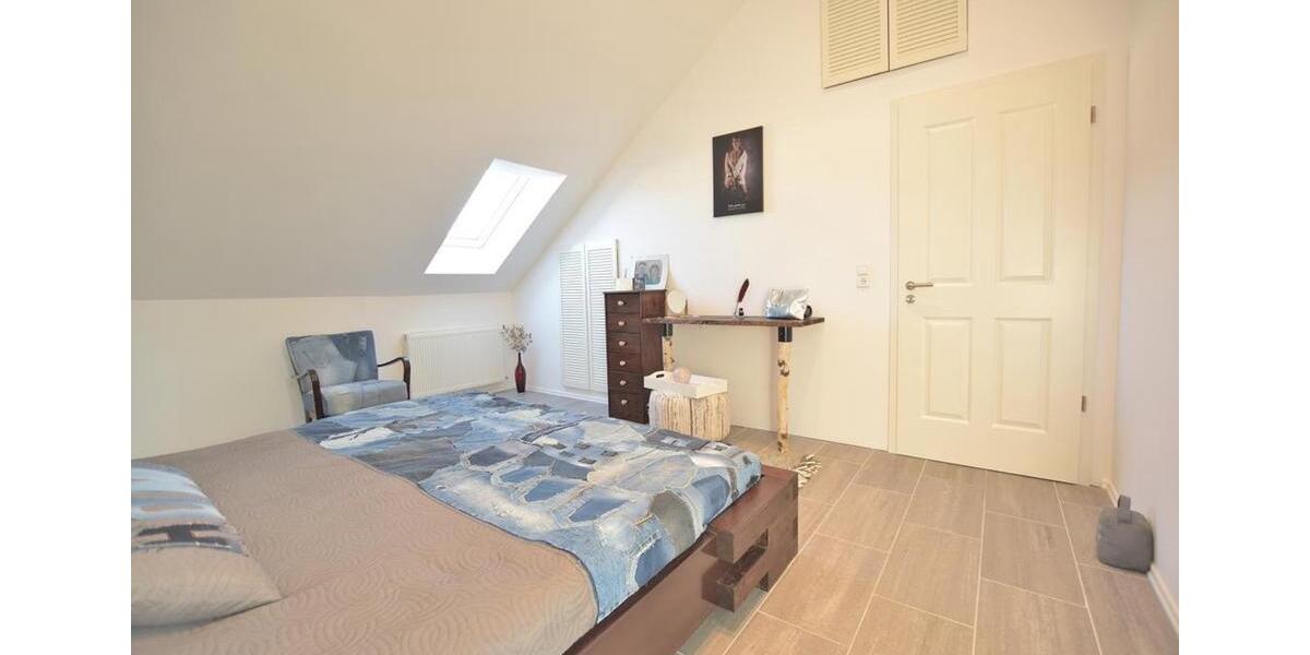 Reihenhaus Erbach - 4 Zimmer, 125 m&sup2;, 1.790&euro; | Angebot:26325955