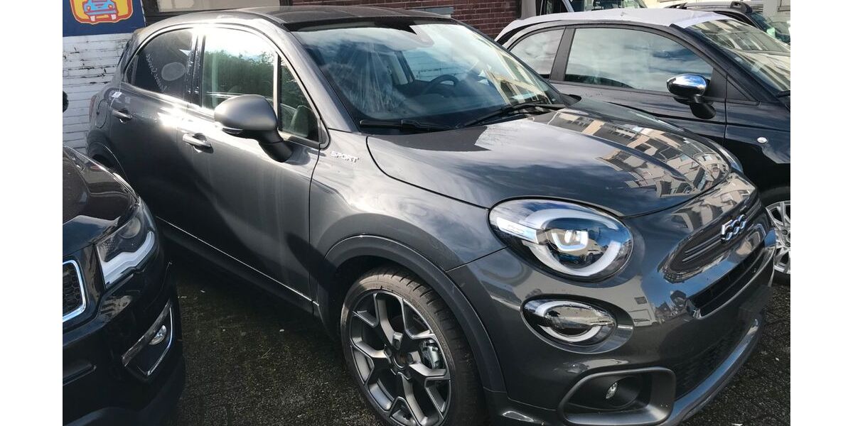 Fiat 500X 5 km 24.699 &euro; Baesweiler 52499
