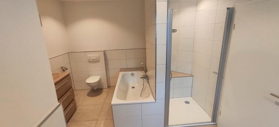 Einfamilienhaus Willmering - 2 Zimmer, 92 m&sup2;, 780&euro; | Angebot:25589266