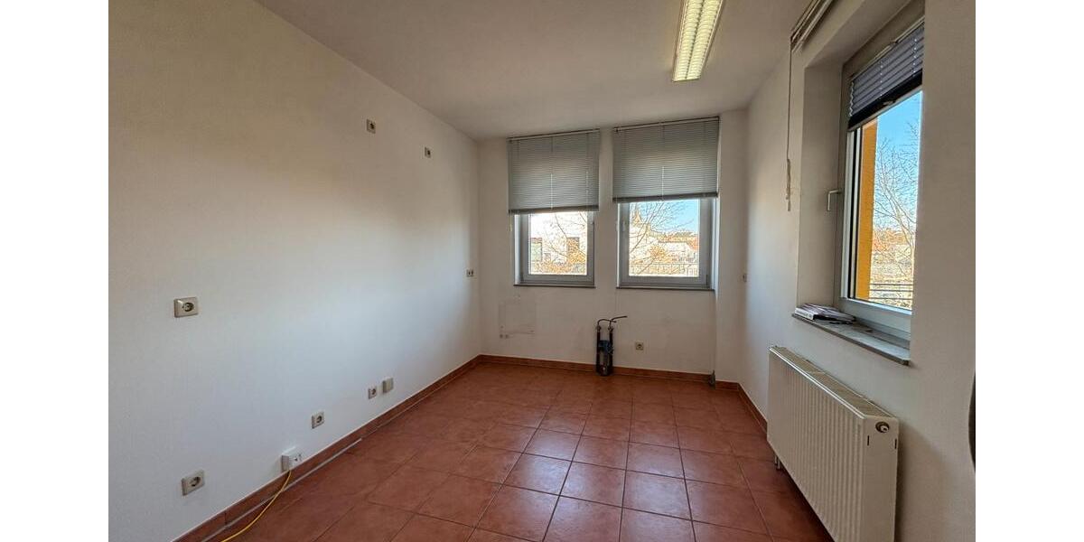 Gewerbeobjekt Peine - 950&euro; | Angebot:26170906
