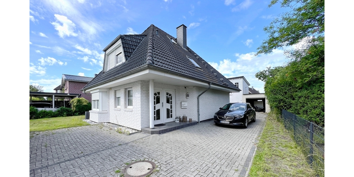 Eleganz trifft Wohlfühlatmosphäre – Ihr neues Zuhause wartet - Einfamilienhaus Hohenlockstedt | Angebot:25365923