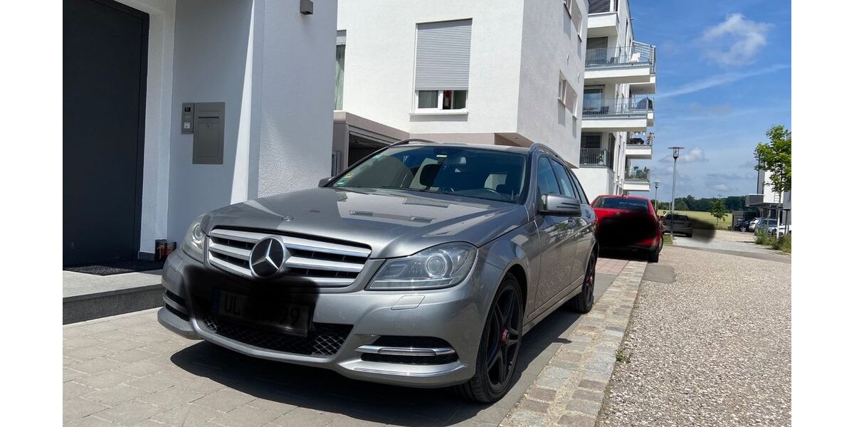 Mercedes-Benz C 250 311.000 km 7.300 &euro; Ulm 89075