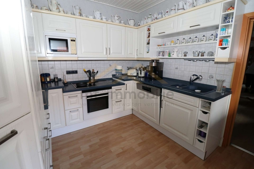 Ein- Zweifamilienhaus in Grasleben 200m2 mit viel Platz für Hobby und Freizeit 8 zimmer