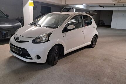 Toyota Aygo (X) 79.000 km 5.500 &euro; Schriesheim 69198