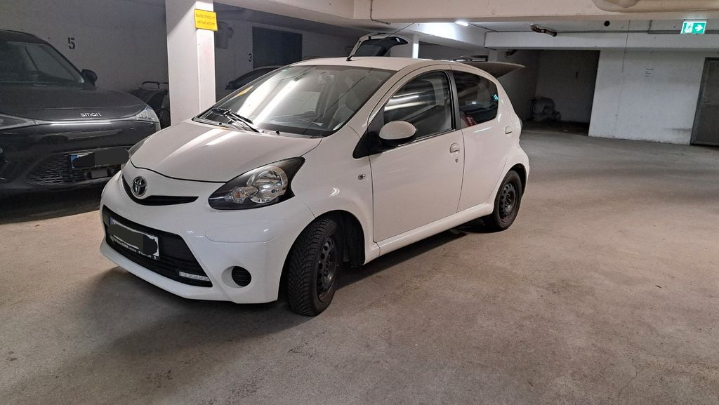 Toyota Aygo (X) 79.000 km 5.500 &euro; Schriesheim 69198