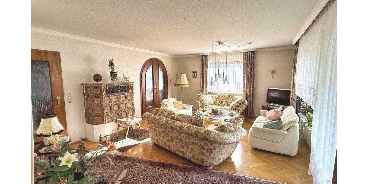 Einfamilienhaus Meßkirch - 7 Zimmer, 162 m&sup2;, 498.000&euro; | Angebot:25670914