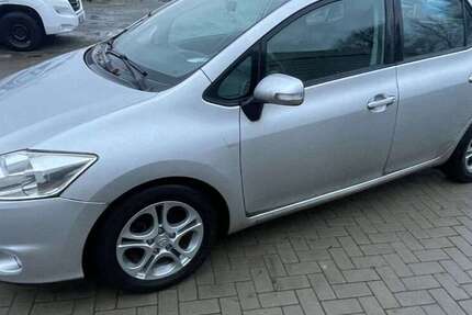 Toyota Auris 89.990 km 4.999 &euro; Mömbris 63776