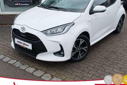 Toyota Yaris 5.700 km 22.490 &euro; Dettingen 88451