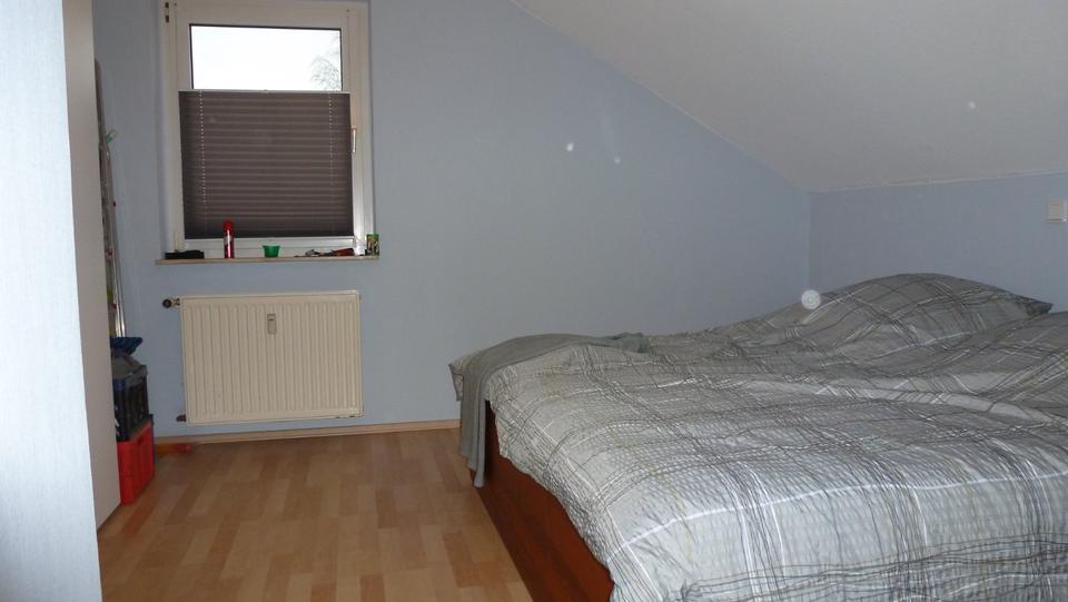Dachgeschoßwohnung Steinhagen - 2 Zimmer, 44 m&sup2;, 370&euro; | Angebot:25270816