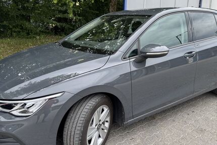 VW Golf 14.000 km 22.499 &euro; Höhenkirchen-Siegertsbrunn 85635