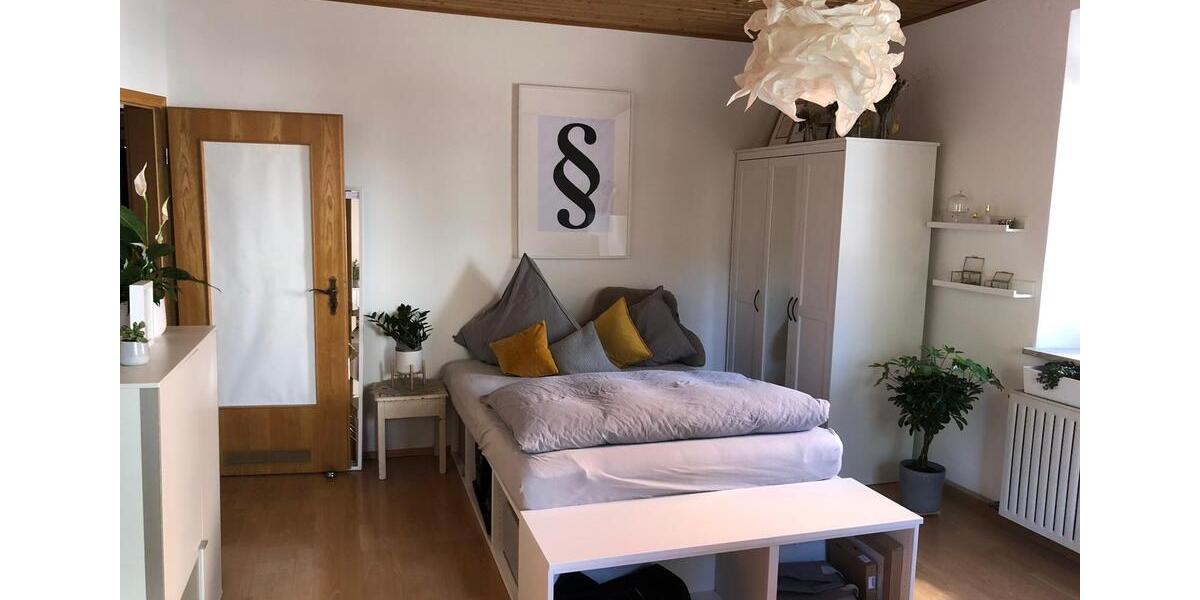 Erdgeschoßwohnung Augsburg Pfersee - 3 Zimmer, 80 m&sup2;, 1.650&euro; | Angebot:24802550
