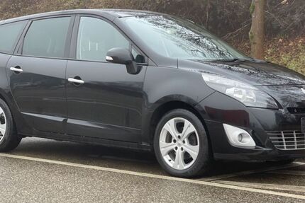 Renault Scenic 176.000 km 3.900 &euro; Fellbach 70736