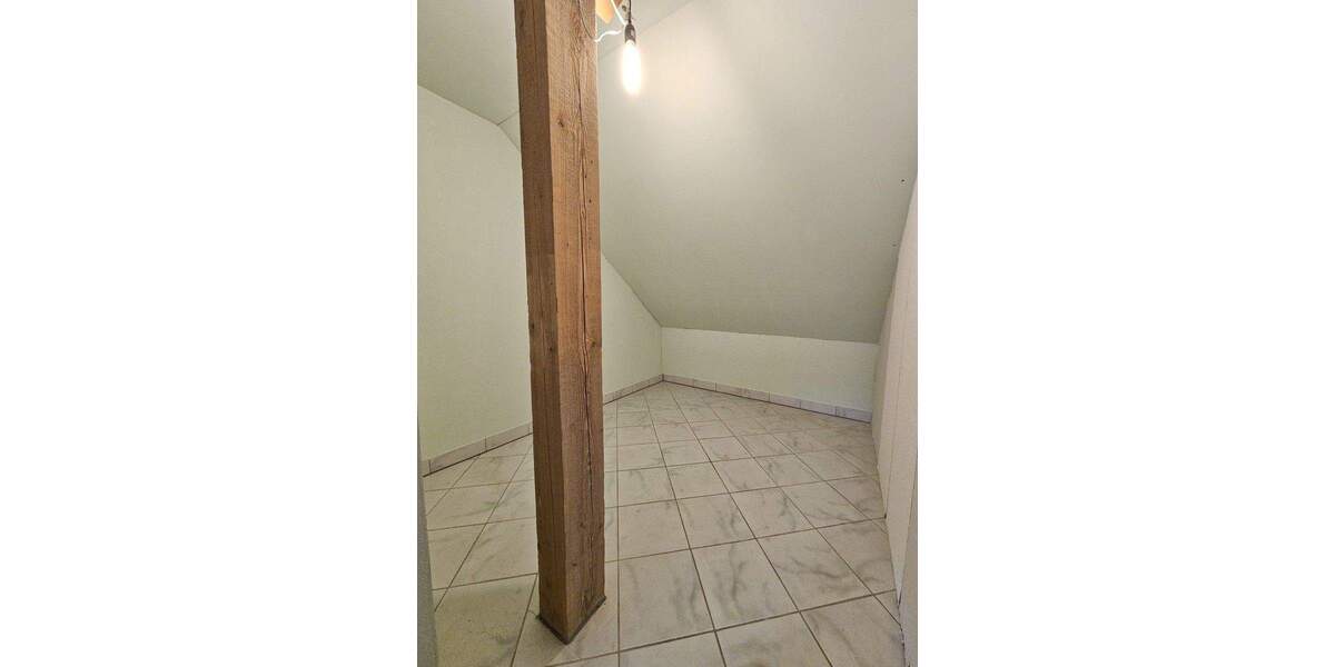 Reihenendhaus Nürnberg Gebersdorf - 5 Zimmer, 146 m&sup2;, 649.000&euro; | Angebot:25732352